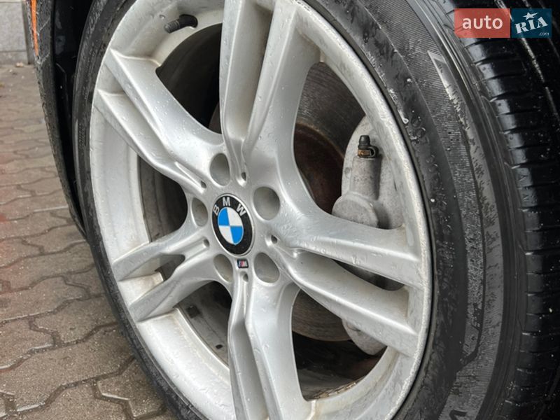 Седан BMW 3 Series 2017 в Ковелі