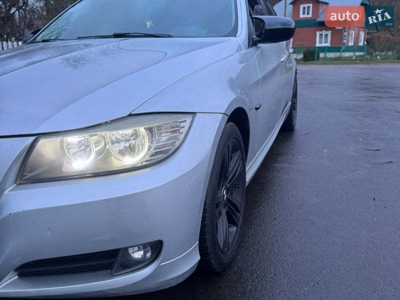 Универсал BMW 3 Series 2010 в Дрогобыче