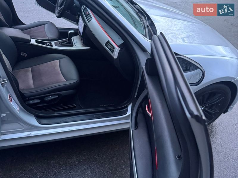 Универсал BMW 3 Series 2010 в Дрогобыче