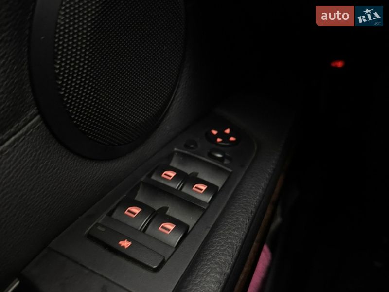 Седан BMW 3 Series 2010 в Белой Церкви