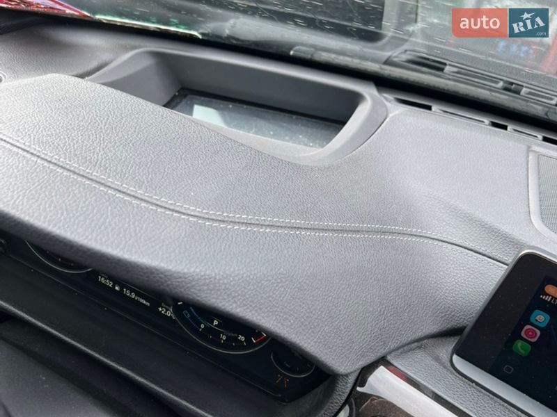 Седан BMW 3 Series 2017 в Ковелі