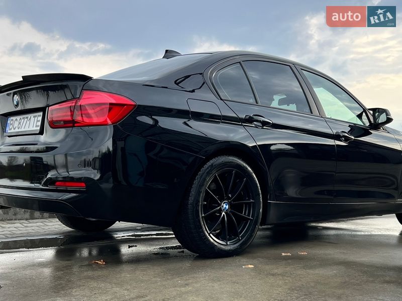 Седан BMW 3 Series 2017 в Львове фото 28 Седан BMW 3 Series 2017 в Львове