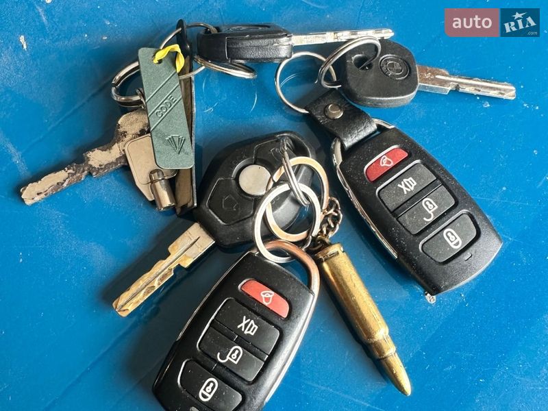 Седан BMW 3 Series 1991 в Охтирці