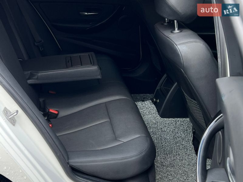 Седан BMW 3 Series 2016 в Одессе фото 23 Седан BMW 3 Series 2016 в Одессе