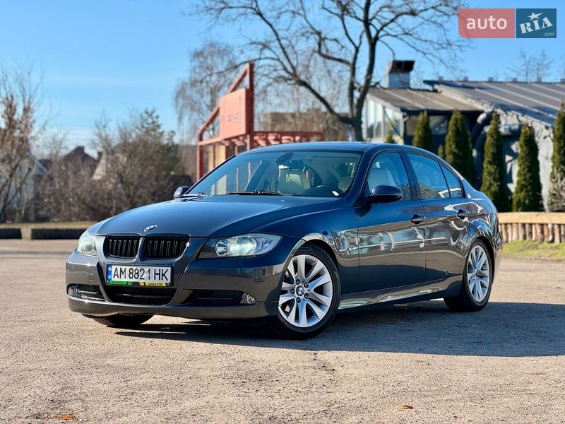 Седан BMW 3 Series 2005 в Києві