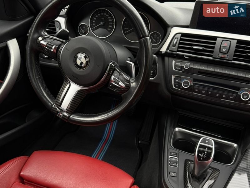 Седан BMW 3 Series 2015 в Харкові