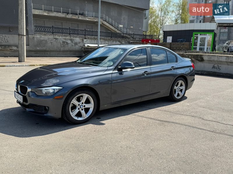 Седан BMW 3 Series 2013 в Николаеве