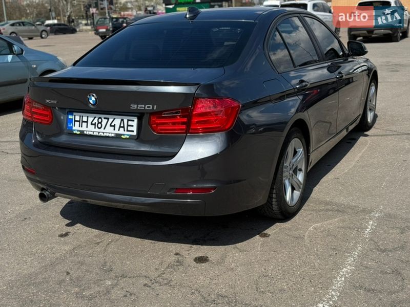 Седан BMW 3 Series 2013 в Николаеве