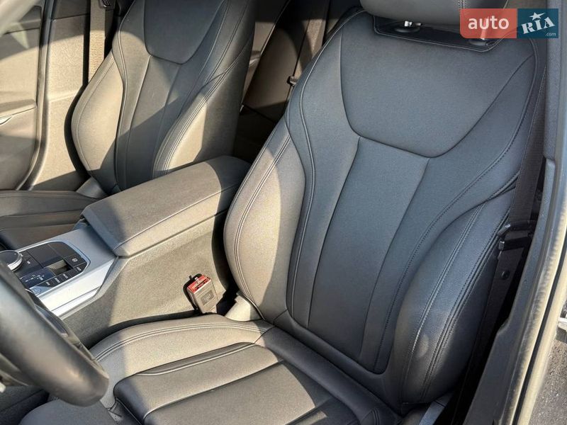 Седан BMW 3 Series 2021 в Києві фото 11 Седан BMW 3 Series 2021 в Києві