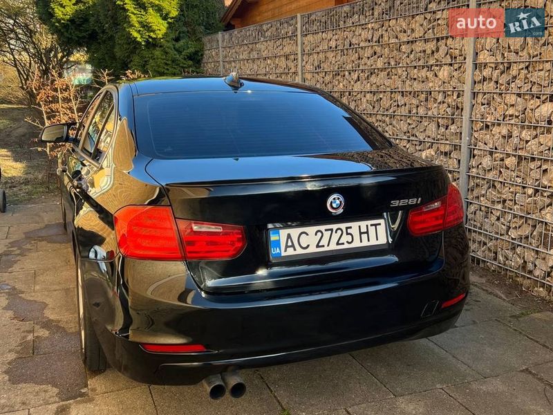 Седан BMW 3 Series 2012 в Дубно фото 8 Седан BMW 3 Series 2012 в Дубно