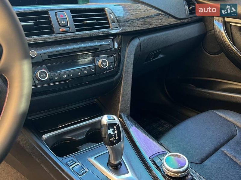 Седан BMW 3 Series 2012 в Дубно фото 13 Седан BMW 3 Series 2012 в Дубно