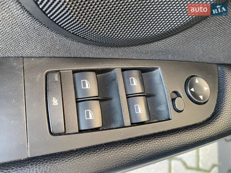 Седан BMW 3 Series 2005 в Ивано-Франковске фото 10 Седан BMW 3 Series 2005 в Ивано-Франковске