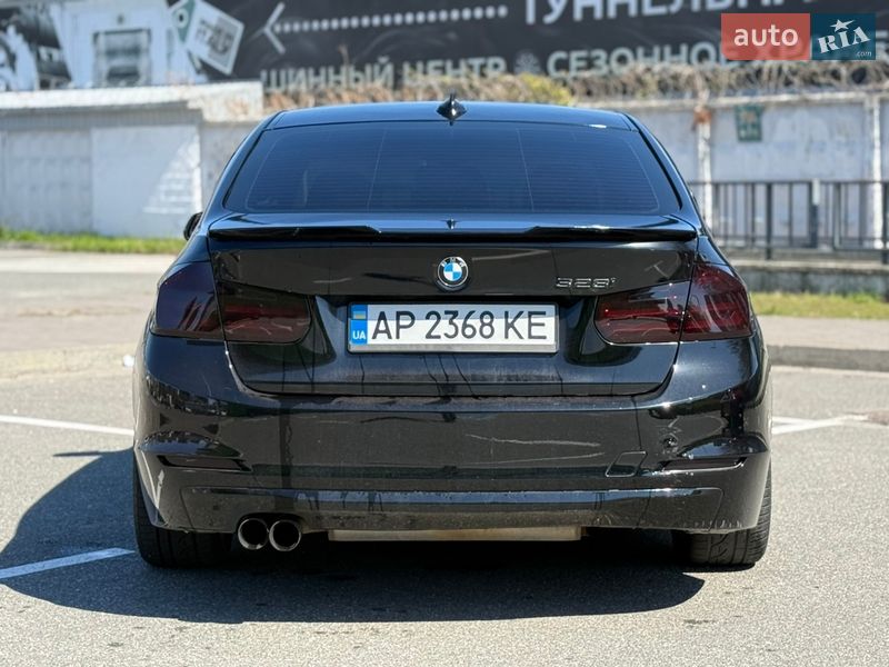 Седан BMW 3 Series 2012 в Киеве