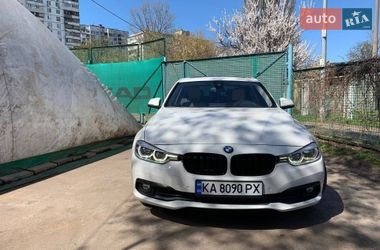 Седан BMW 3 Series 2018 в Киеве