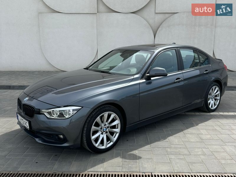 Седан BMW 3 Series 2015 в Луцке