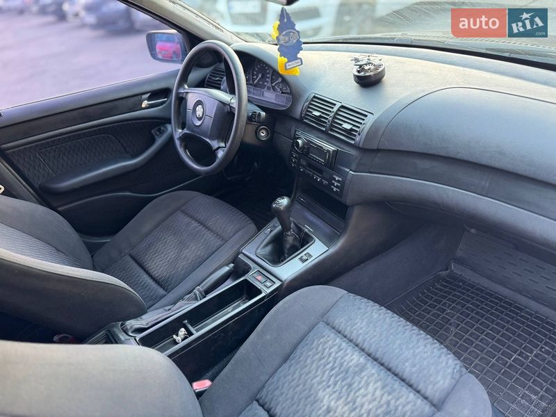 Седан BMW 3 Series 1999 в Днепре