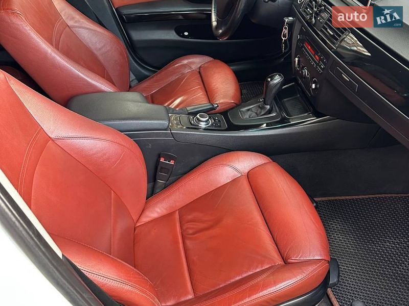 Универсал BMW 3 Series 2010 в Прилуках фото 15 Универсал BMW 3 Series 2010 в Прилуках