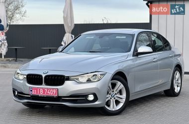 Седан BMW 3 Series 2016 в Владимире