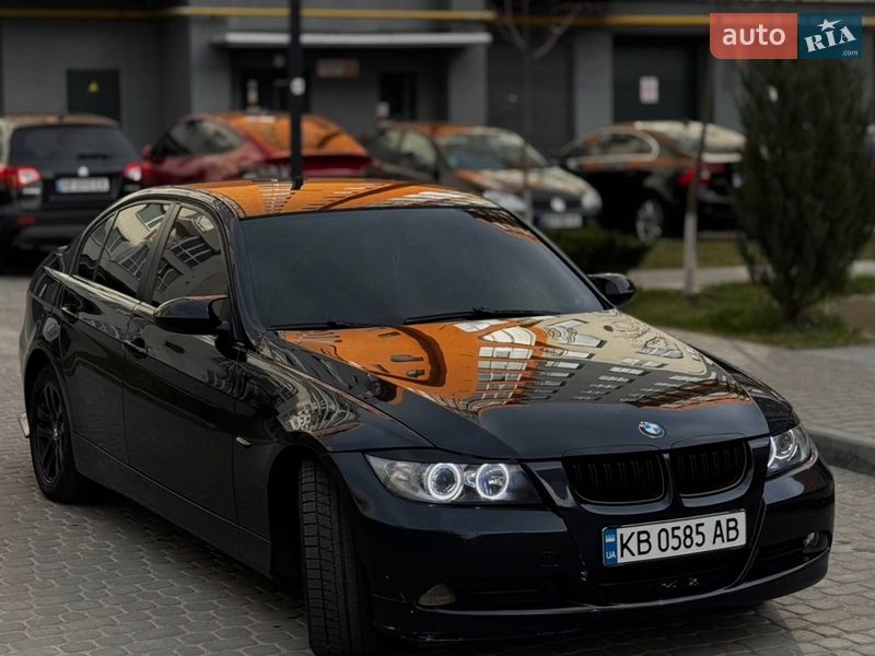 Седан BMW 3 Series 2007 в Виннице