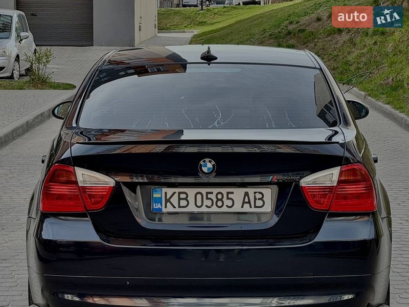 Седан BMW 3 Series 2007 в Виннице
