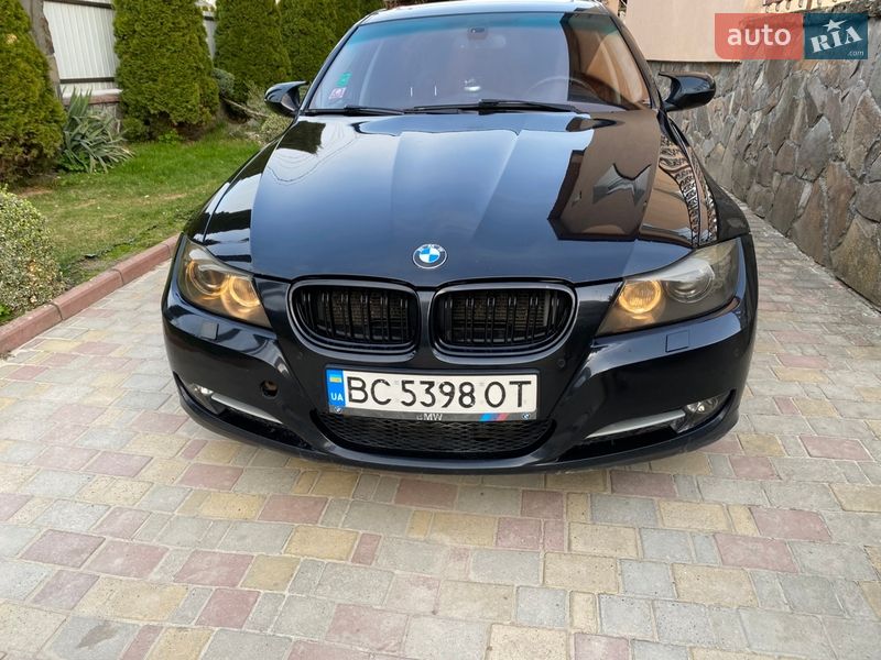 Седан BMW 3 Series 2009 в Львове
