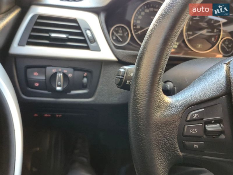 Универсал BMW 3 Series 2013 в Киеве фото 23 Универсал BMW 3 Series 2013 в Киеве