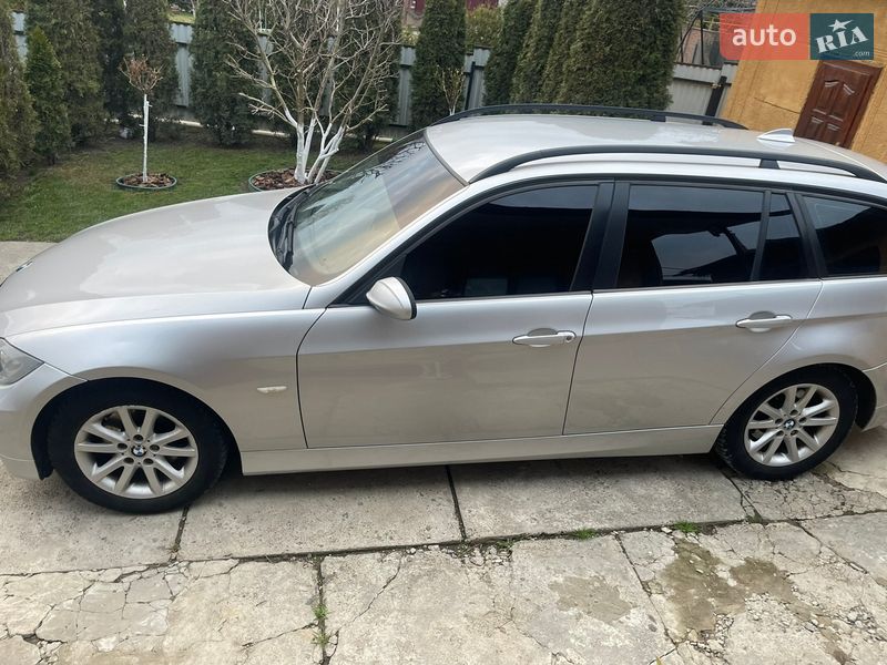 Универсал BMW 3 Series 2009 в Черновцах фото 4 Универсал BMW 3 Series 2009 в Черновцах