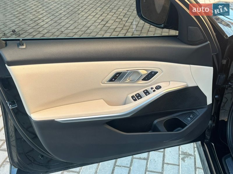Седан BMW 3 Series 2020 в Виннице