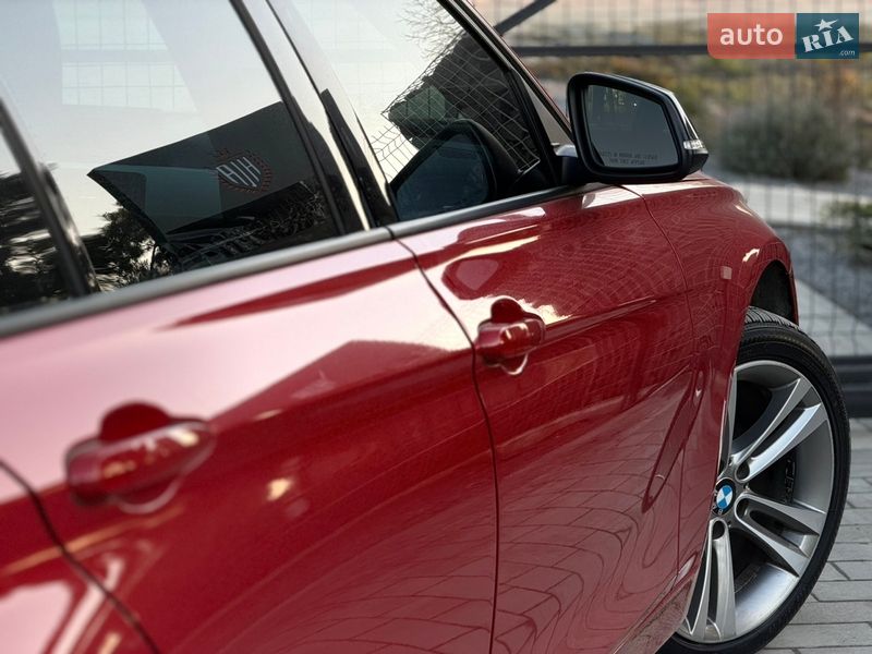 Седан BMW 3 Series 2013 в Львові