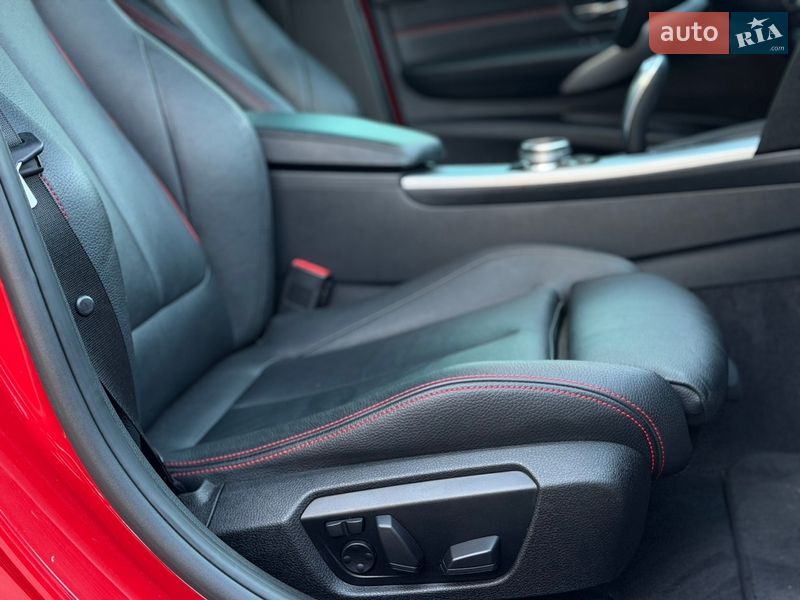 Седан BMW 3 Series 2013 в Львові