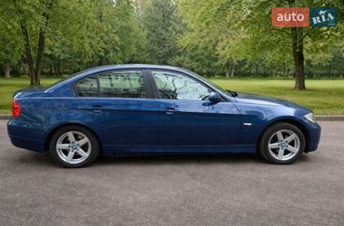 Седан BMW 3 Series 2006 в Киеве