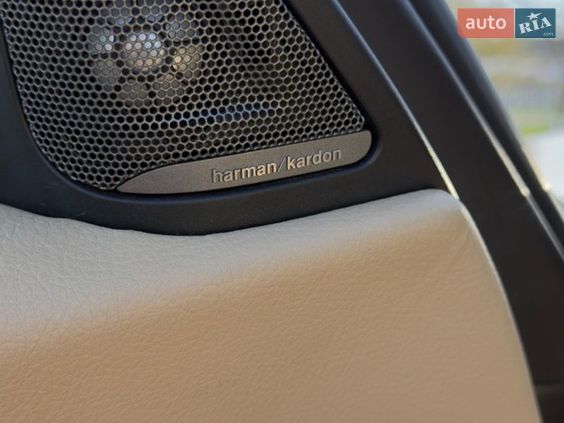 Седан BMW 3 Series 2016 в Одессе