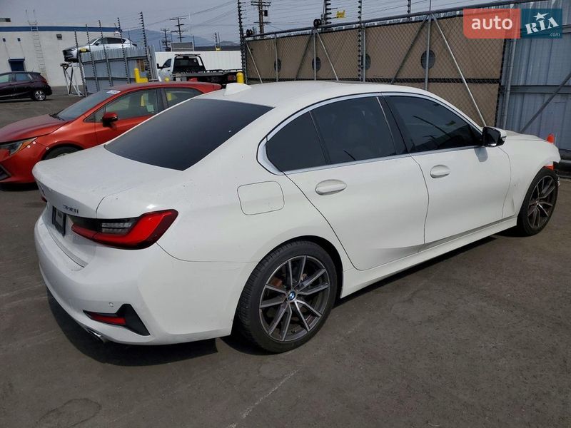 Седан BMW 3 Series 2019 в Виннице