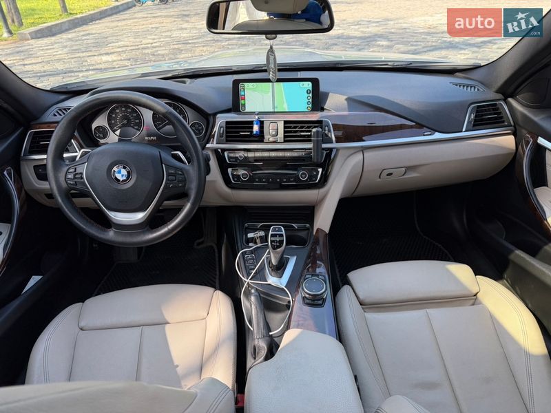 Седан BMW 3 Series 2016 в Киеве