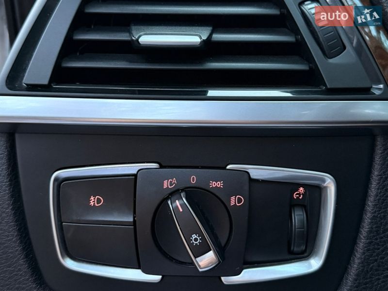 Седан BMW 3 Series 2013 в Сумах фото 12 Седан BMW 3 Series 2013 в Сумах