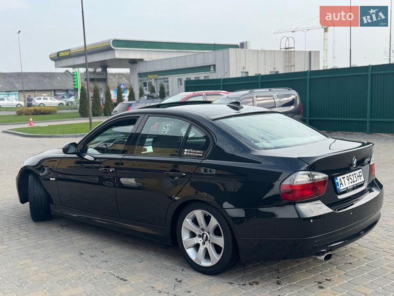 Седан BMW 3 Series 2006 в Самборе