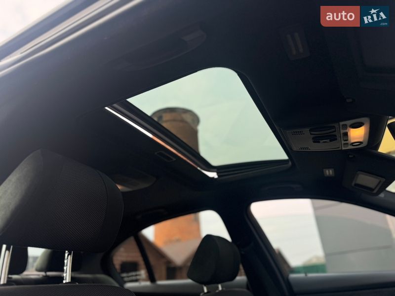 Седан BMW 3 Series 2006 в Самборе