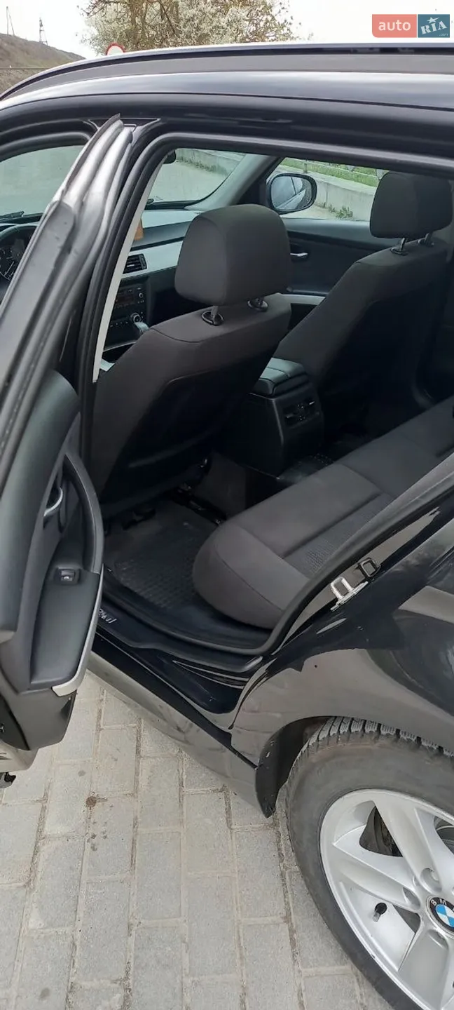 2010 BMW 3er - мініатюра 7