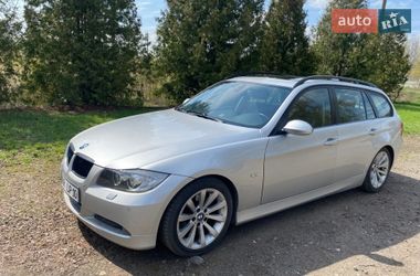 Универсал BMW 3 Series 2008 в Киеве