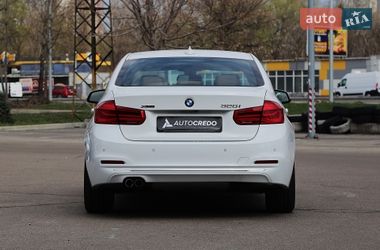 Седан BMW 3 Series 2016 в Киеве