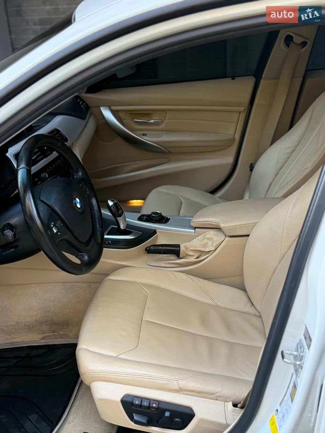 2012 BMW 3er - мініатюра 9