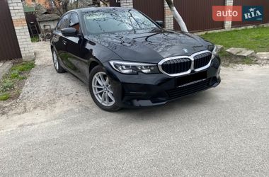 Седан BMW 3 Series 2020 в Києві