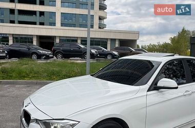 Седан BMW 3 Series 2014 в Днепре