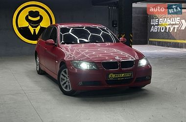 Седан BMW 3 Series 2005 в Чернівцях