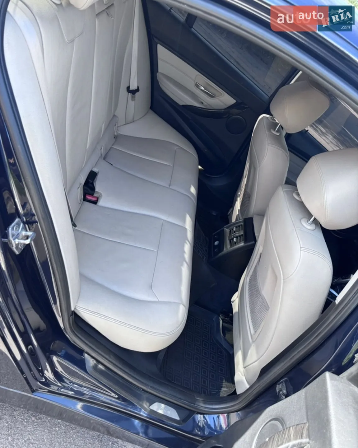 2014 BMW 3er - мініатюра 26