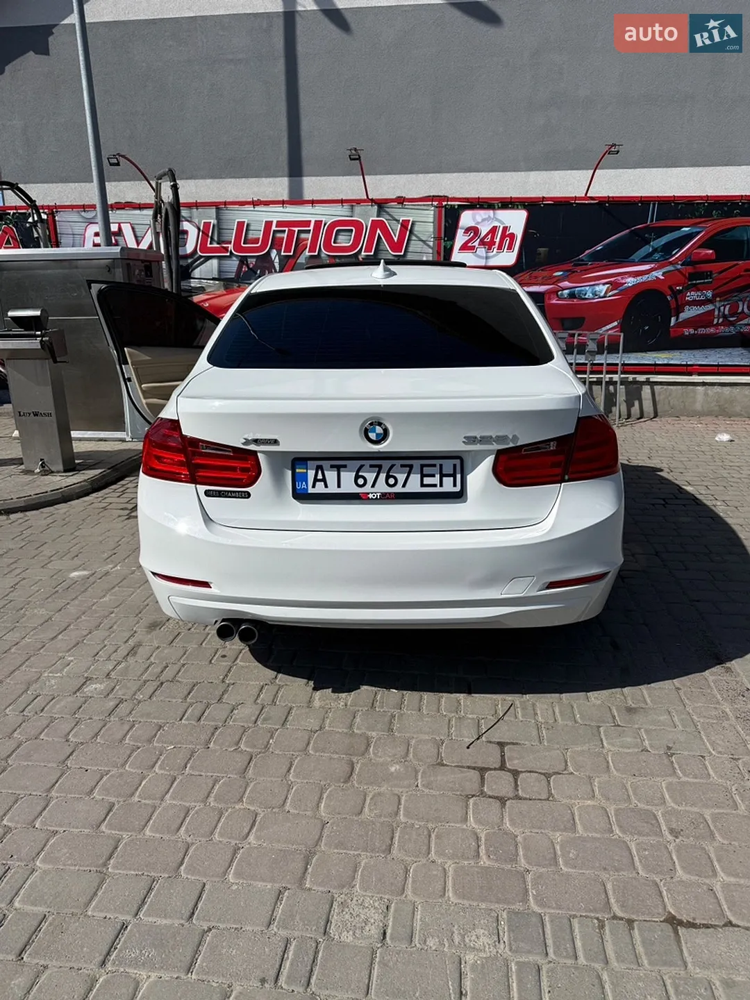2013 BMW 3er - мініатюра 9