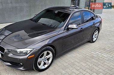 Седан BMW 3 Series 2015 в Львове