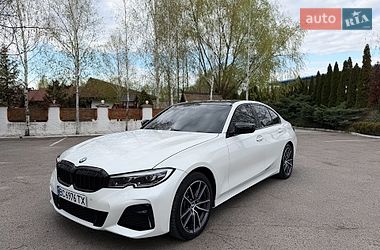 Седан BMW 3 Series 2021 в Смілі