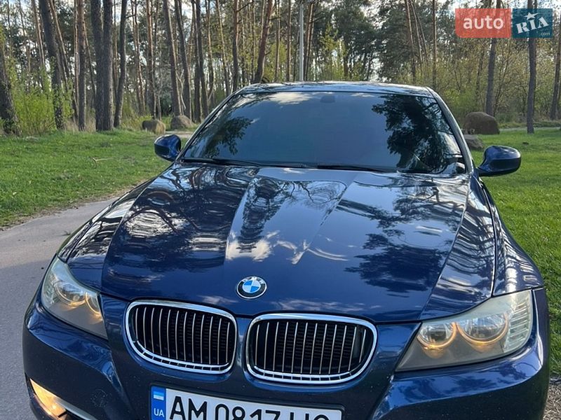 BMW 3 Series 2010
