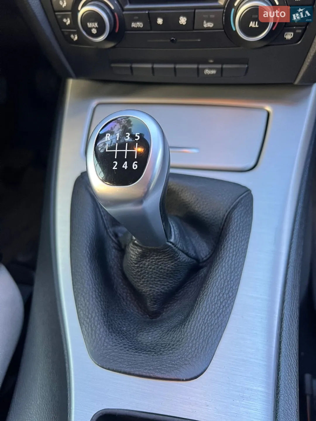 2010 BMW 3er - мініатюра 16